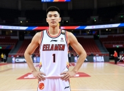 前深圳男篮中锋赵义明加盟湖北男篮，出战NBL联赛